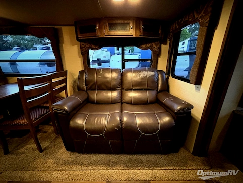 2016 Keystone Cougar X-Lite 30RLI RV Photo 4