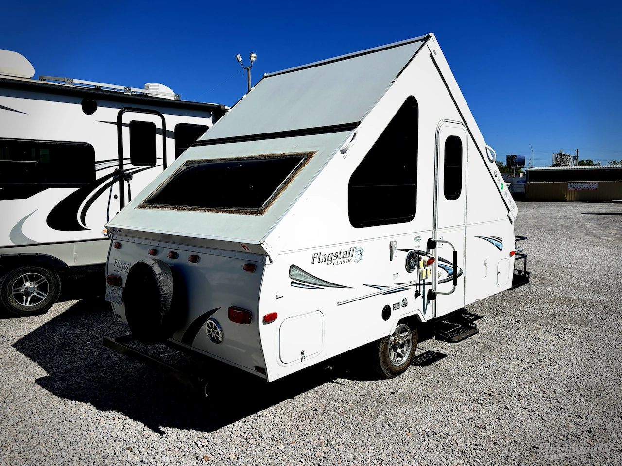 2014 Forest River Flagstaff Classic T12BH Photo 2