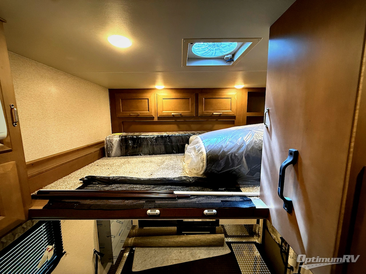 2023 Thor Outlaw 38KB Photo 31