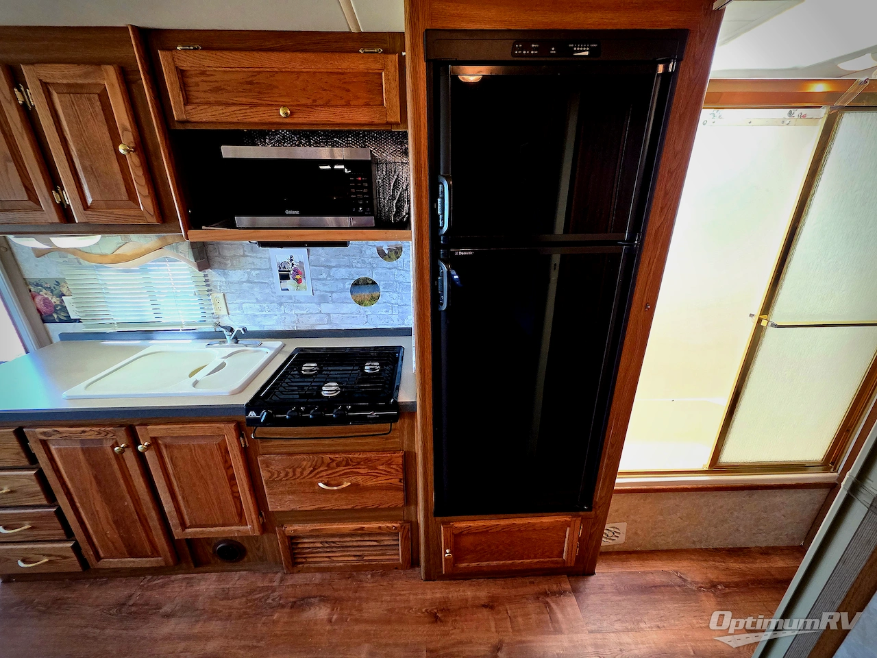 2005 Tiffin Allegro 31DA Photo 12