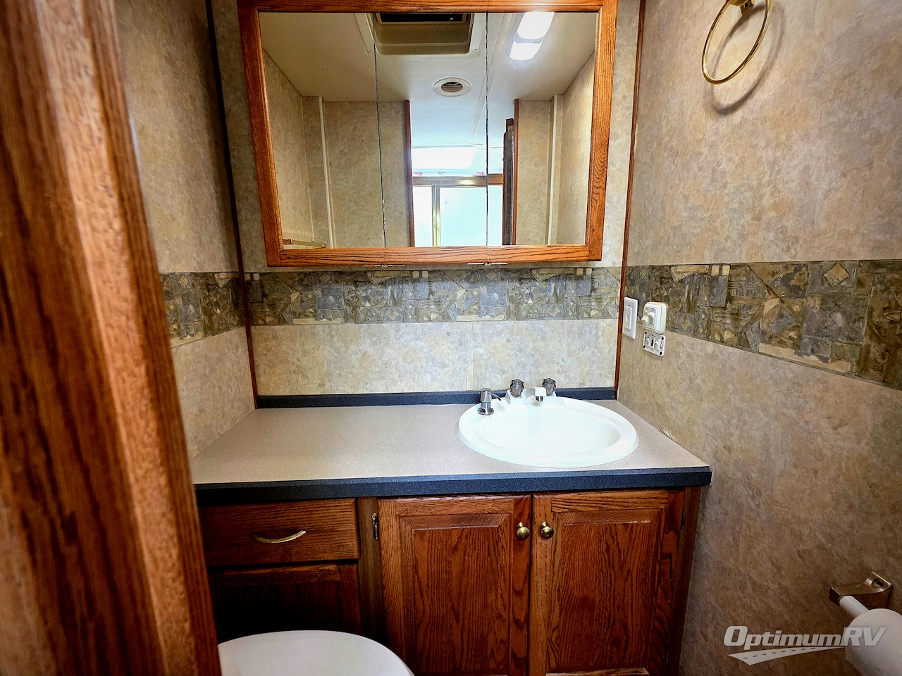 2005 Tiffin Allegro 31DA Photo 14