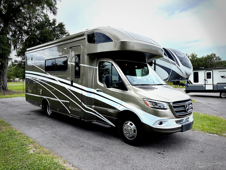 2022 Winnebago View 24D RV Photo 1