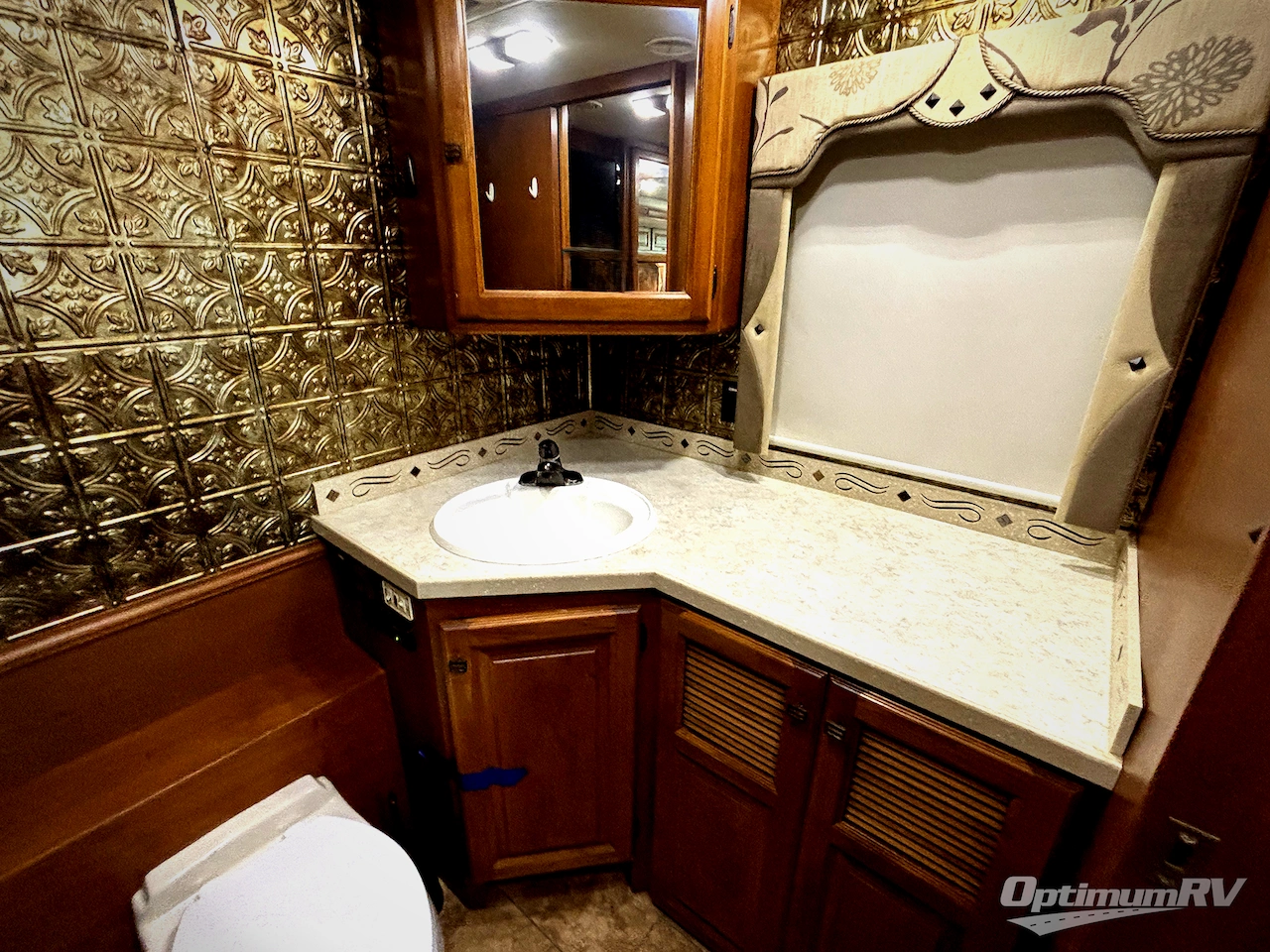 2013 Tiffin Allegro 36 LA Photo 19