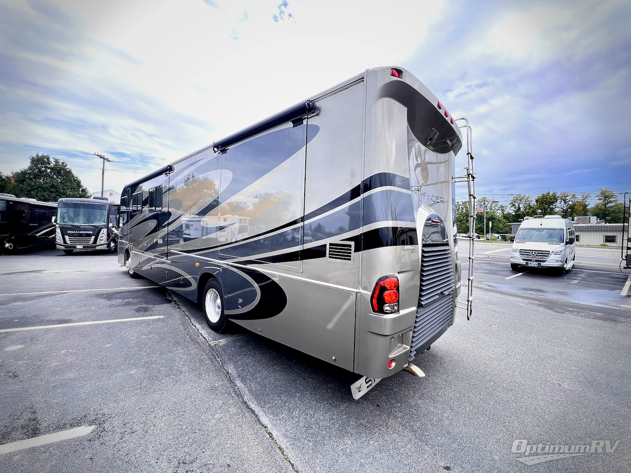 2008 Coachmen Sportscoach Pathfinder 384 TS Photo 3
