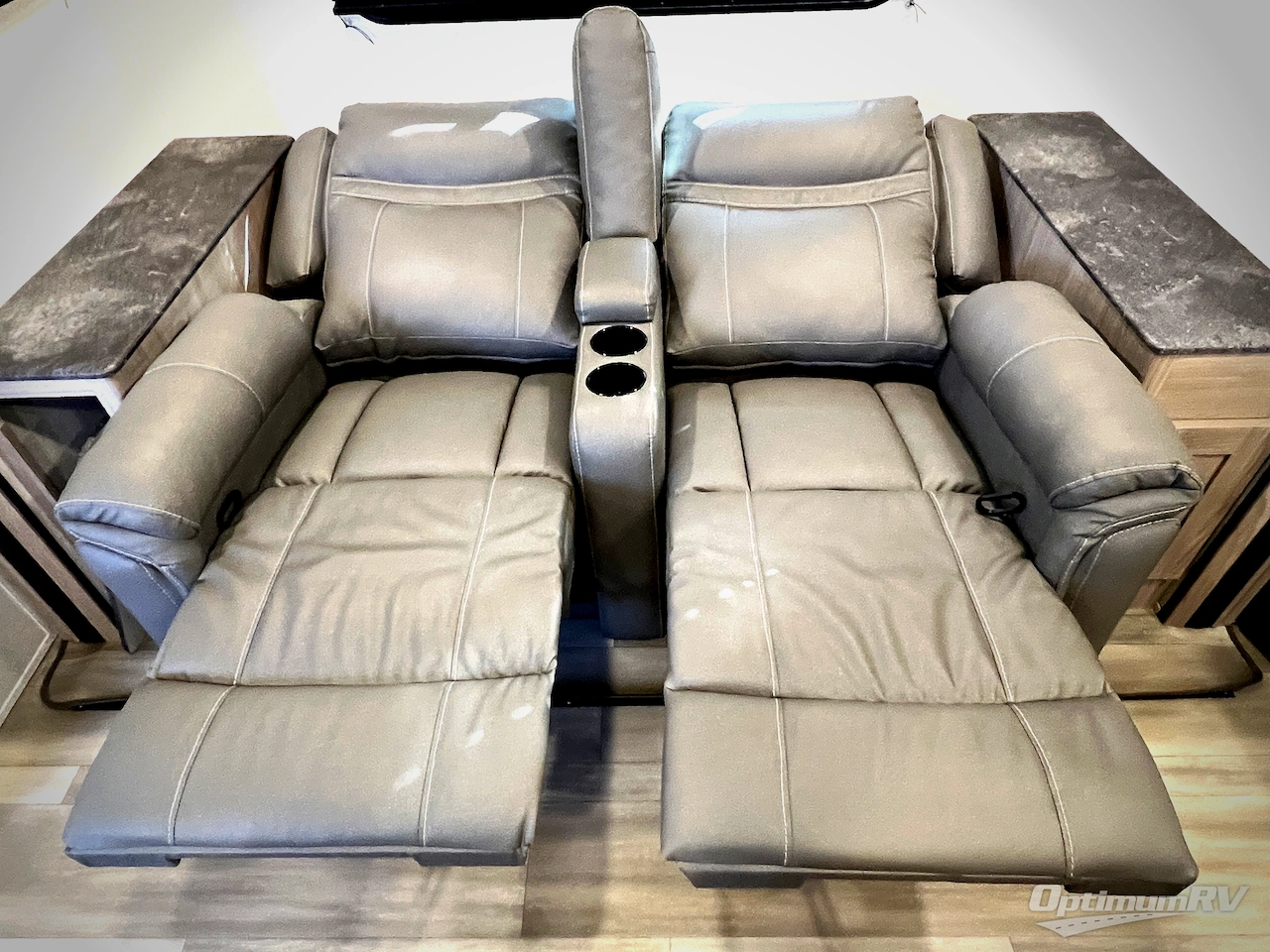 2024 Coachmen Northern Spirit Ultra Lite 1943RB Photo 30