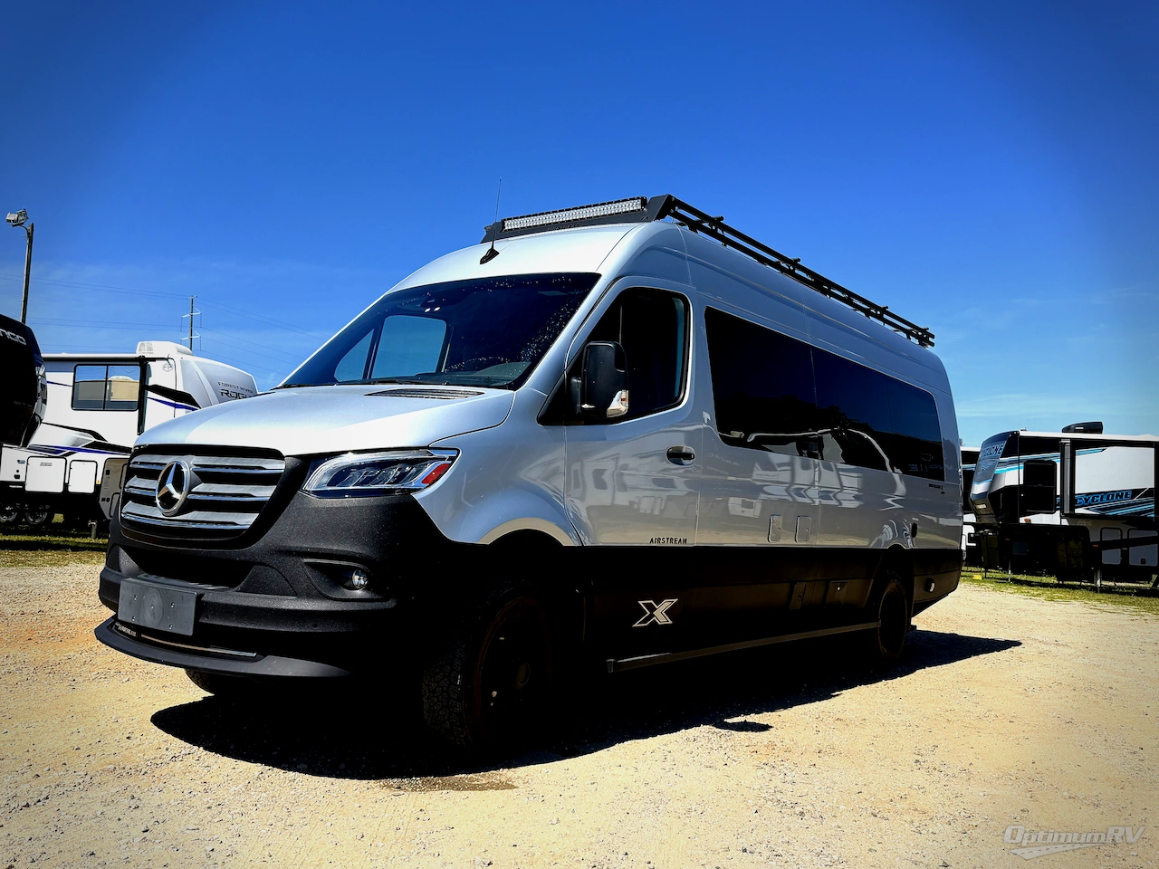 2022 Airstream Interstate 24X Std. Model Photo 4