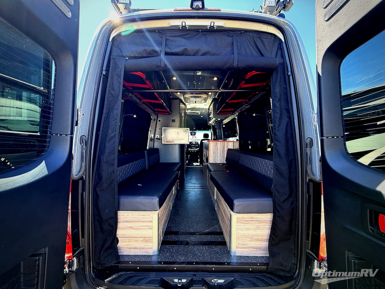 2022 Airstream Interstate 24X Std. Model Photo 8