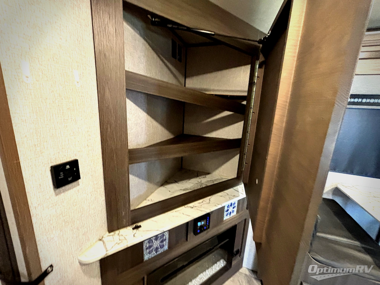 2021 Dutchmen Kodiak Ultra-Lite 242RBSL Photo 12