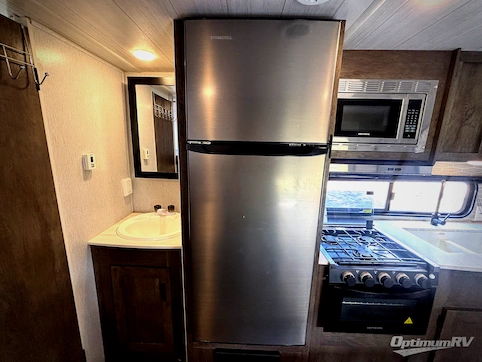 2022 Forest River Wildwood X-Lite 261BHXL RV Photo 4