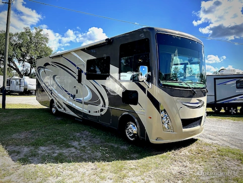 Used 2018 Thor Windsport 34J Featured Photo