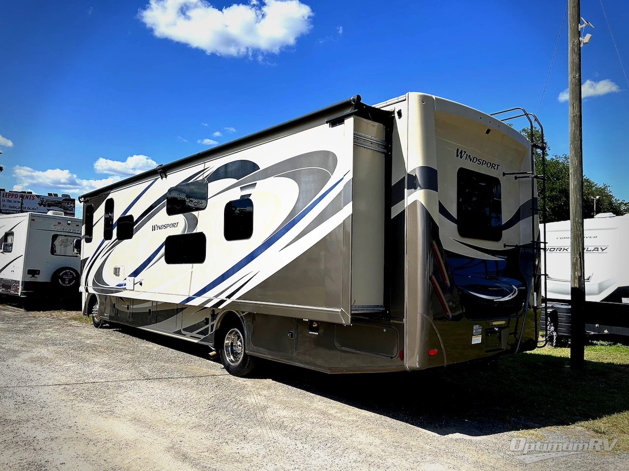 2018 Thor Windsport 34J Photo 2