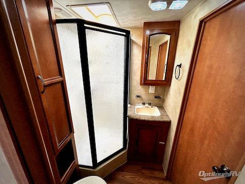 2012 Palomino Puma 32FKSL RV Photo 3