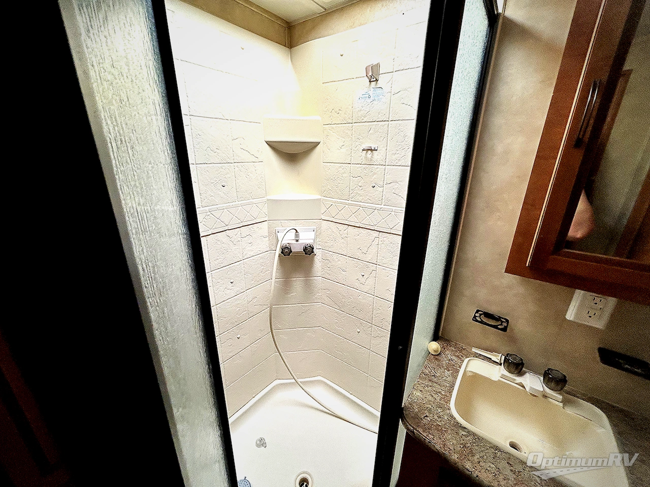 2012 Palomino Puma 32FKSL Photo 12