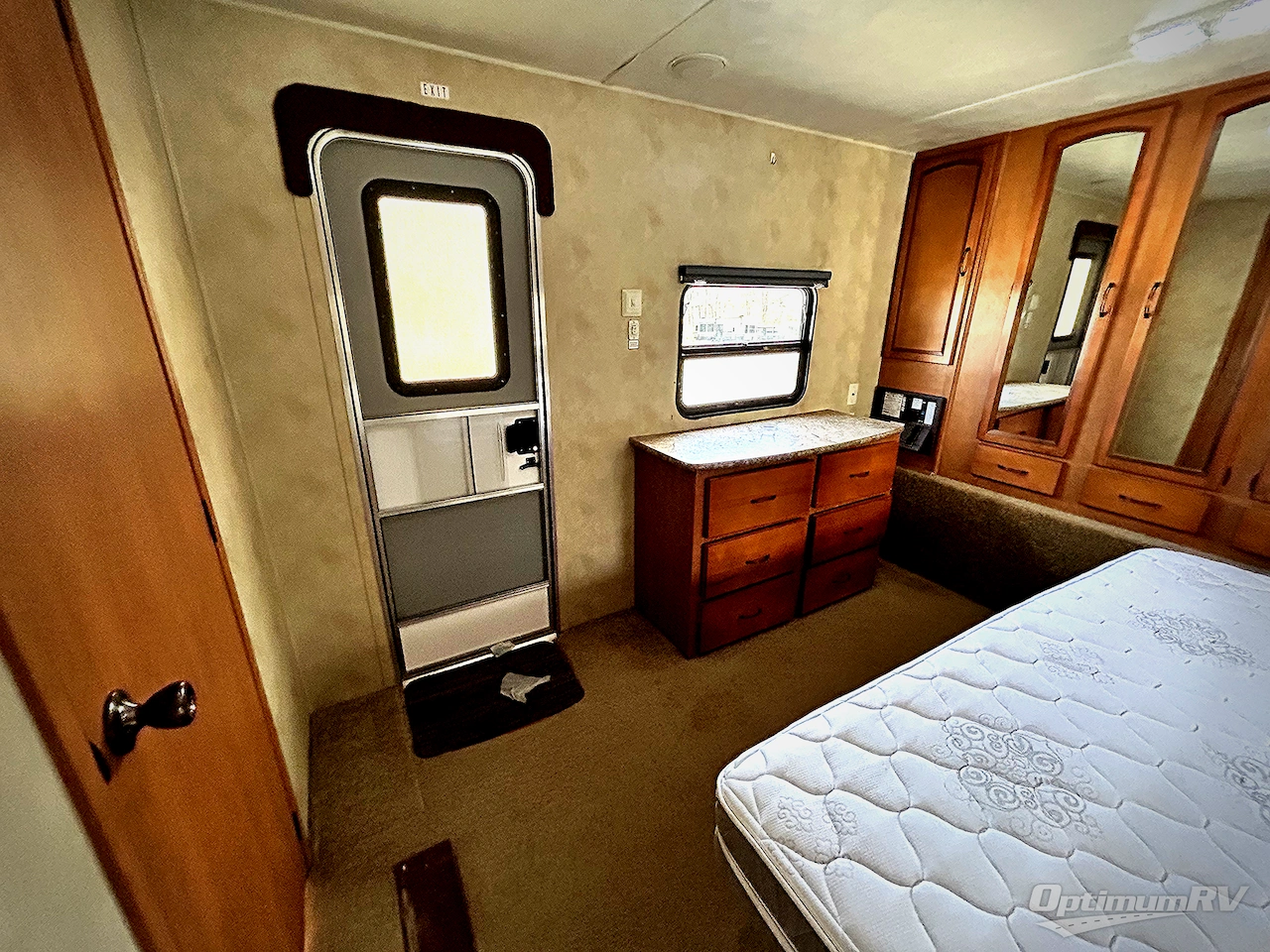 2012 Palomino Puma 32FKSL Photo 16