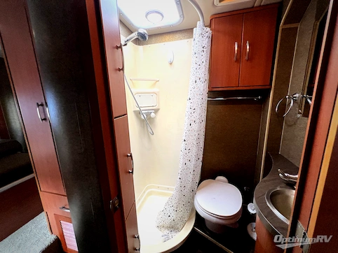 2013 Itasca Navion IQ 24G RV Photo 4