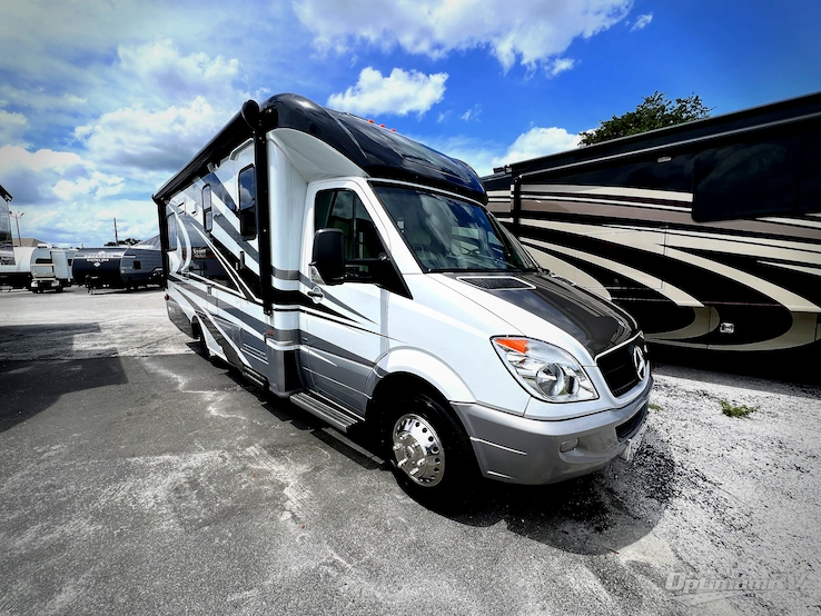 2013 Itasca Navion IQ 24G RV Photo 1