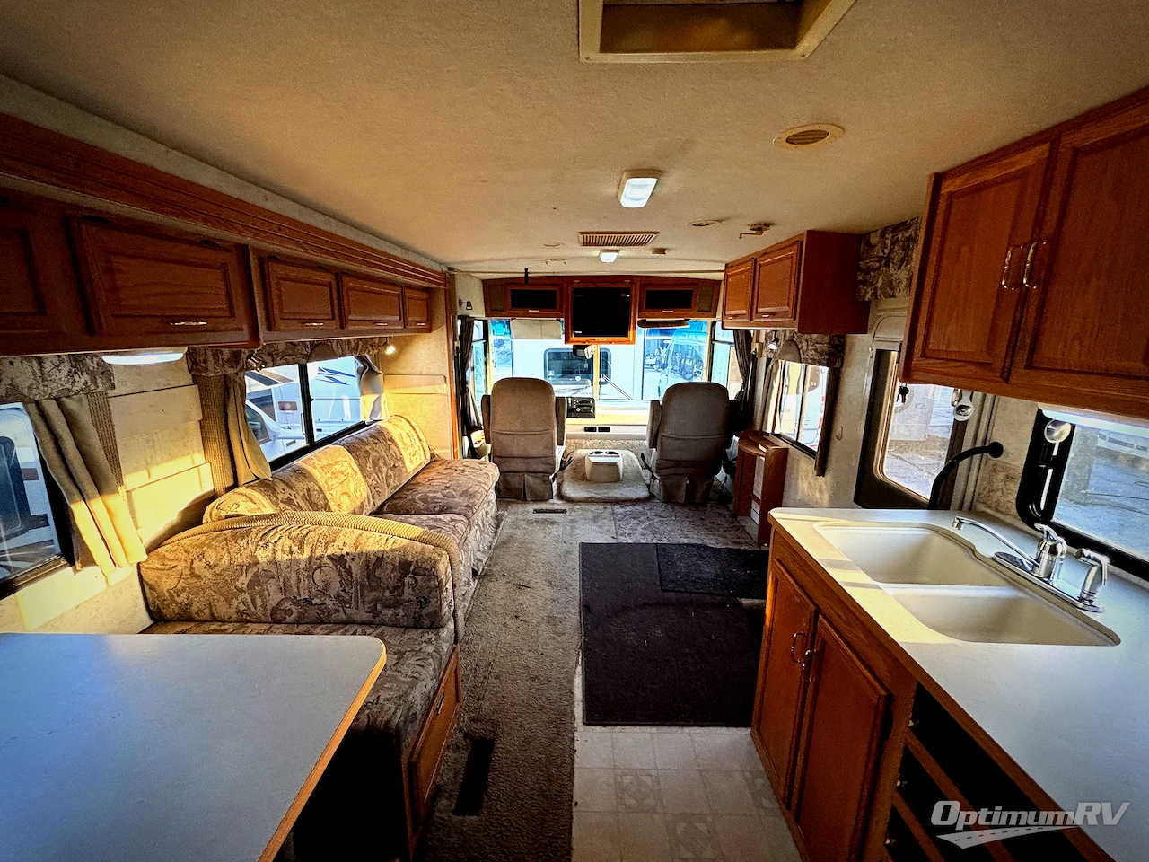 2003 Winnebago Sightseer 33 L Photo 5