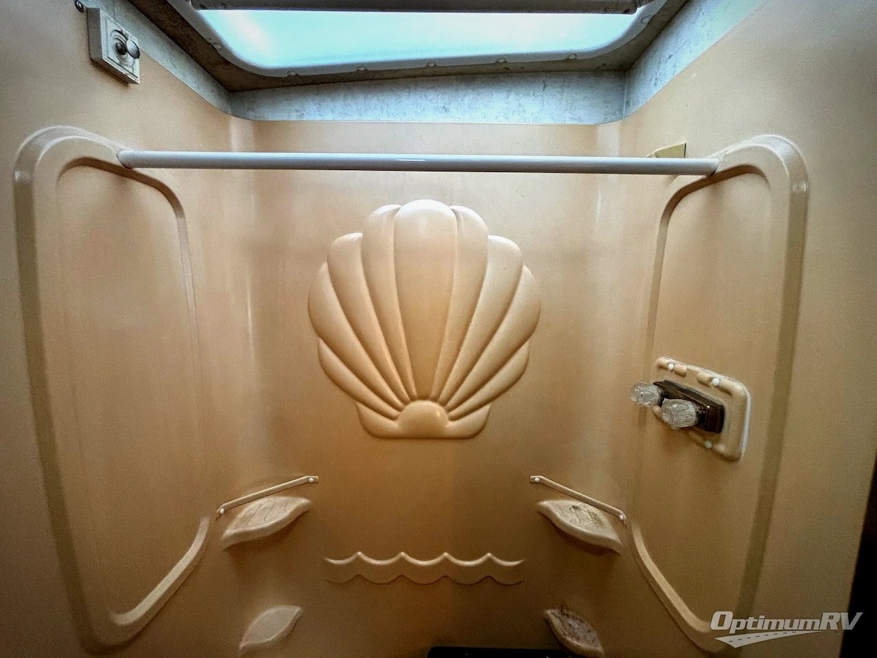 2003 Winnebago Sightseer 33 L Photo 11