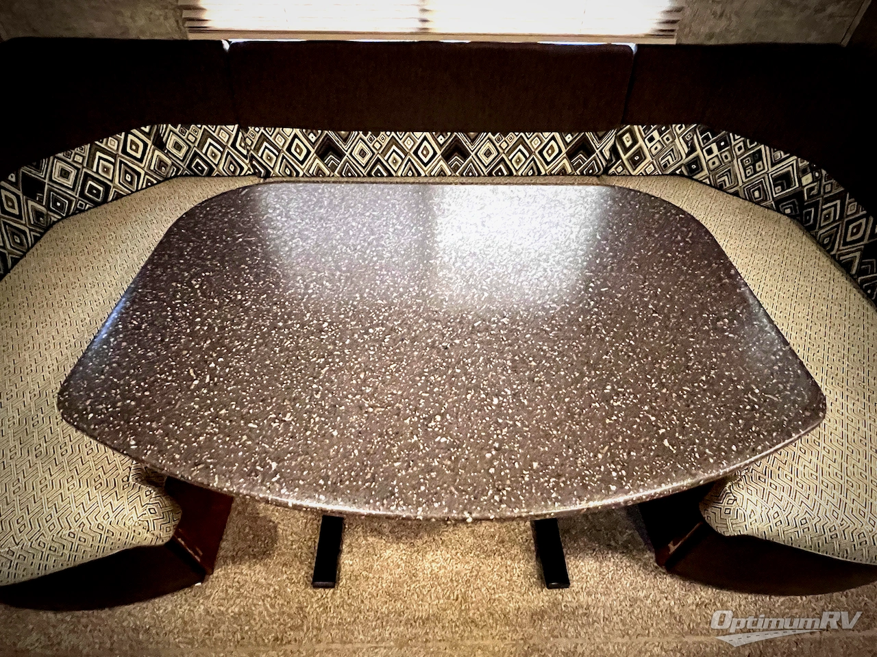 2017 Coachmen Freedom Express 275BHS Photo 18