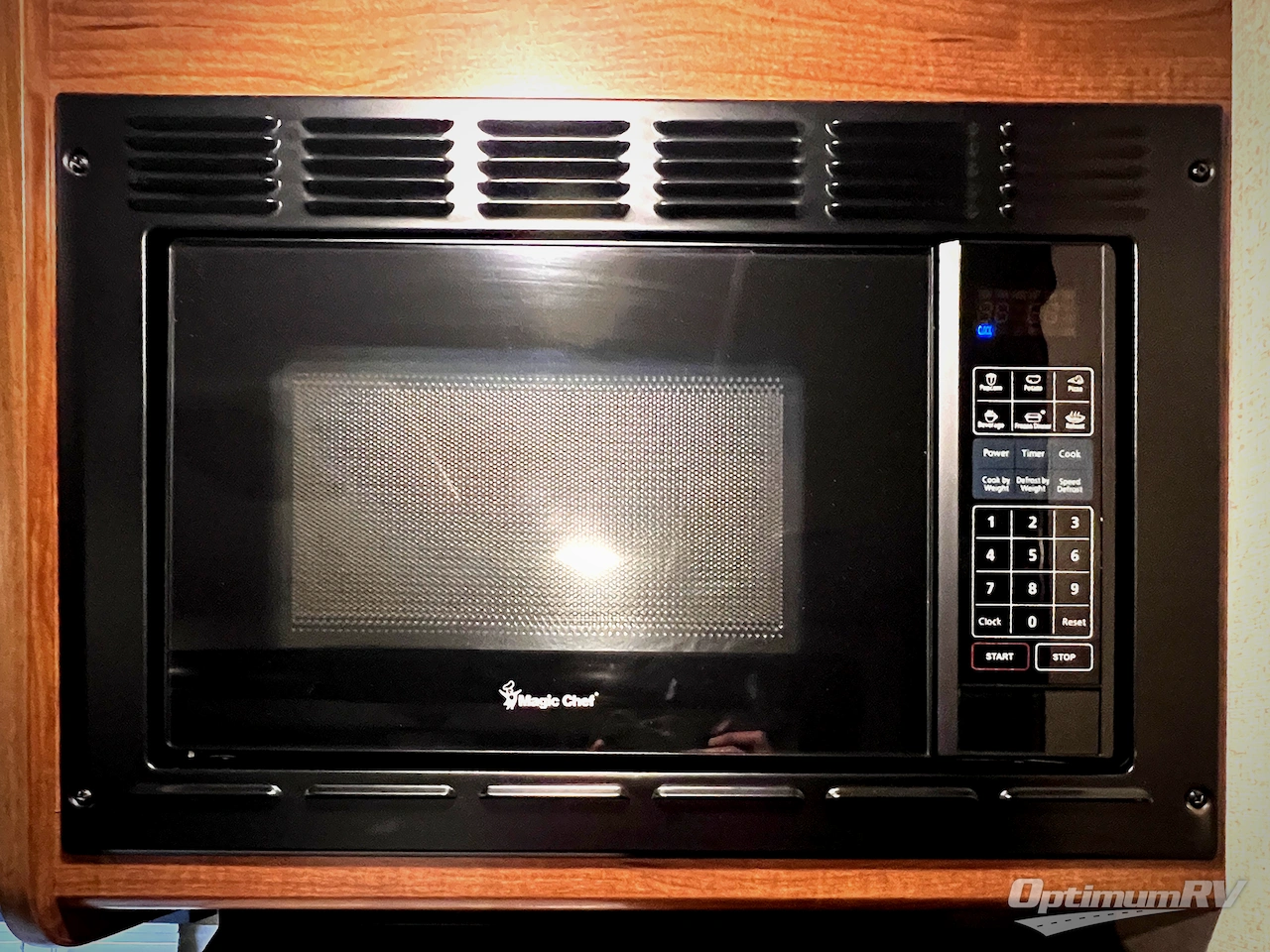 2017 Coachmen Freedom Express 275BHS Photo 8