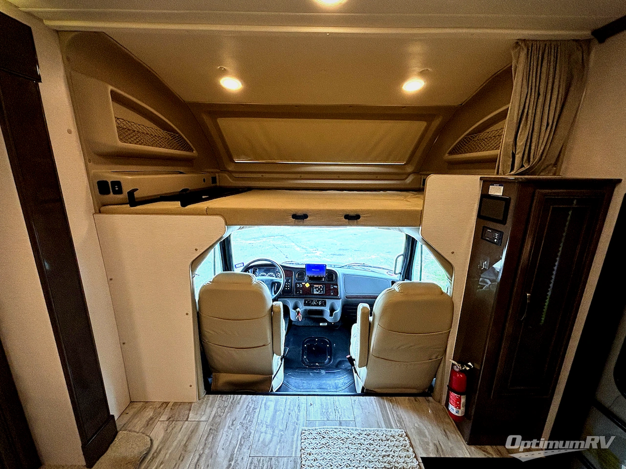 2022 Jayco Seneca 37K Photo 10