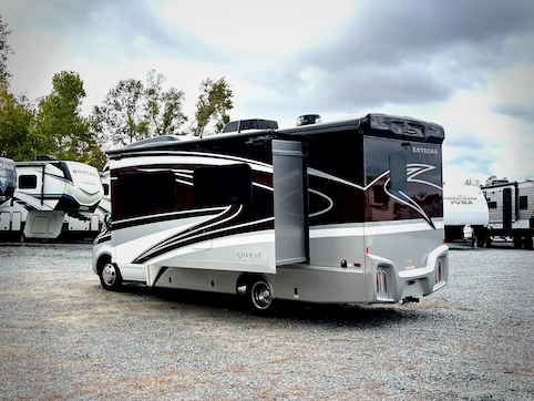 2023 Entegra Qwest 24R RV Photo 2