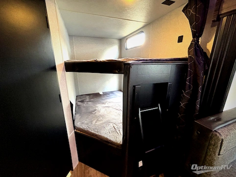 2022 Forest River Cherokee Grey Wolf 26DBH RV Photo 3