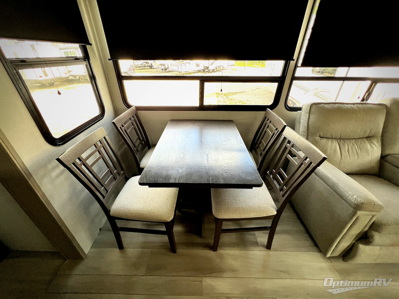 2024 Grand Design Influence 3503GK Photo 10