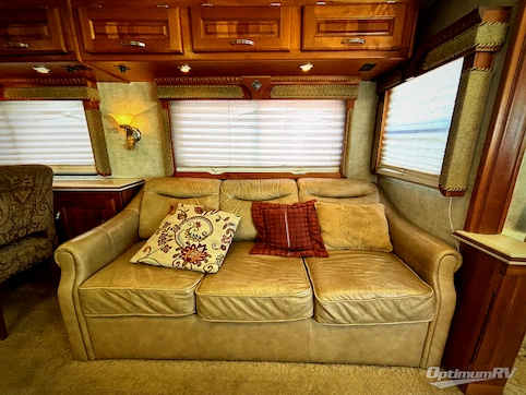 2006 Monaco Windsor 40PKDD RV Photo 2
