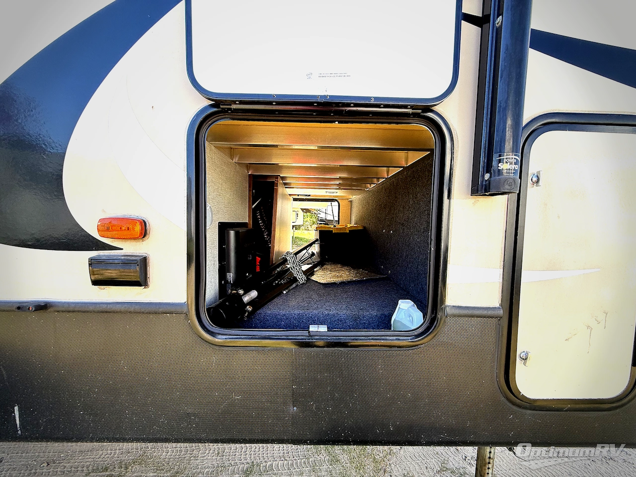 2019 Keystone Cougar Half-Ton Series 32BHS Photo 28