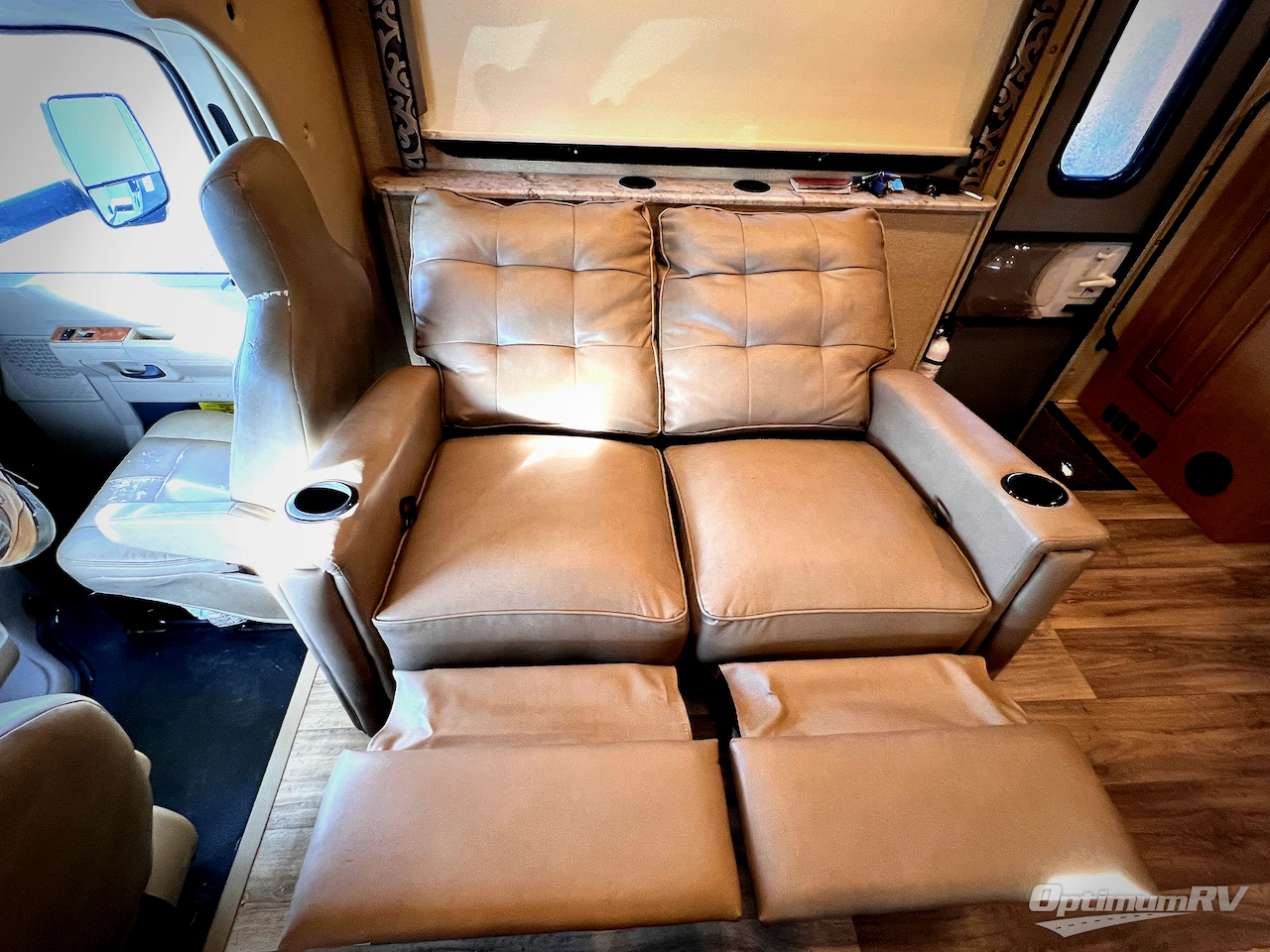 2017 Thor Four Winds 31E Bunkhouse Photo 12