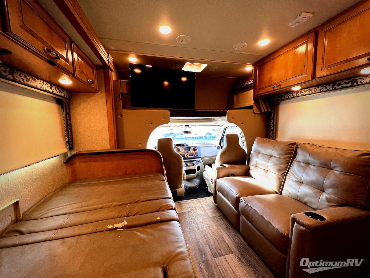 2017 Thor Four Winds 31E Bunkhouse Photo 16