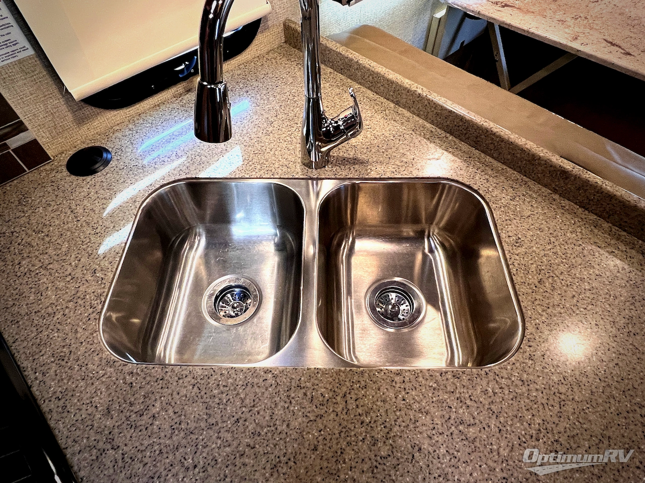 2017 Thor Four Winds 31E Bunkhouse Photo 19