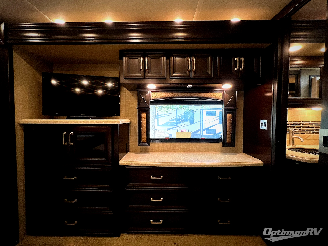 2015 American Coach American Revolution 39A Photo 18