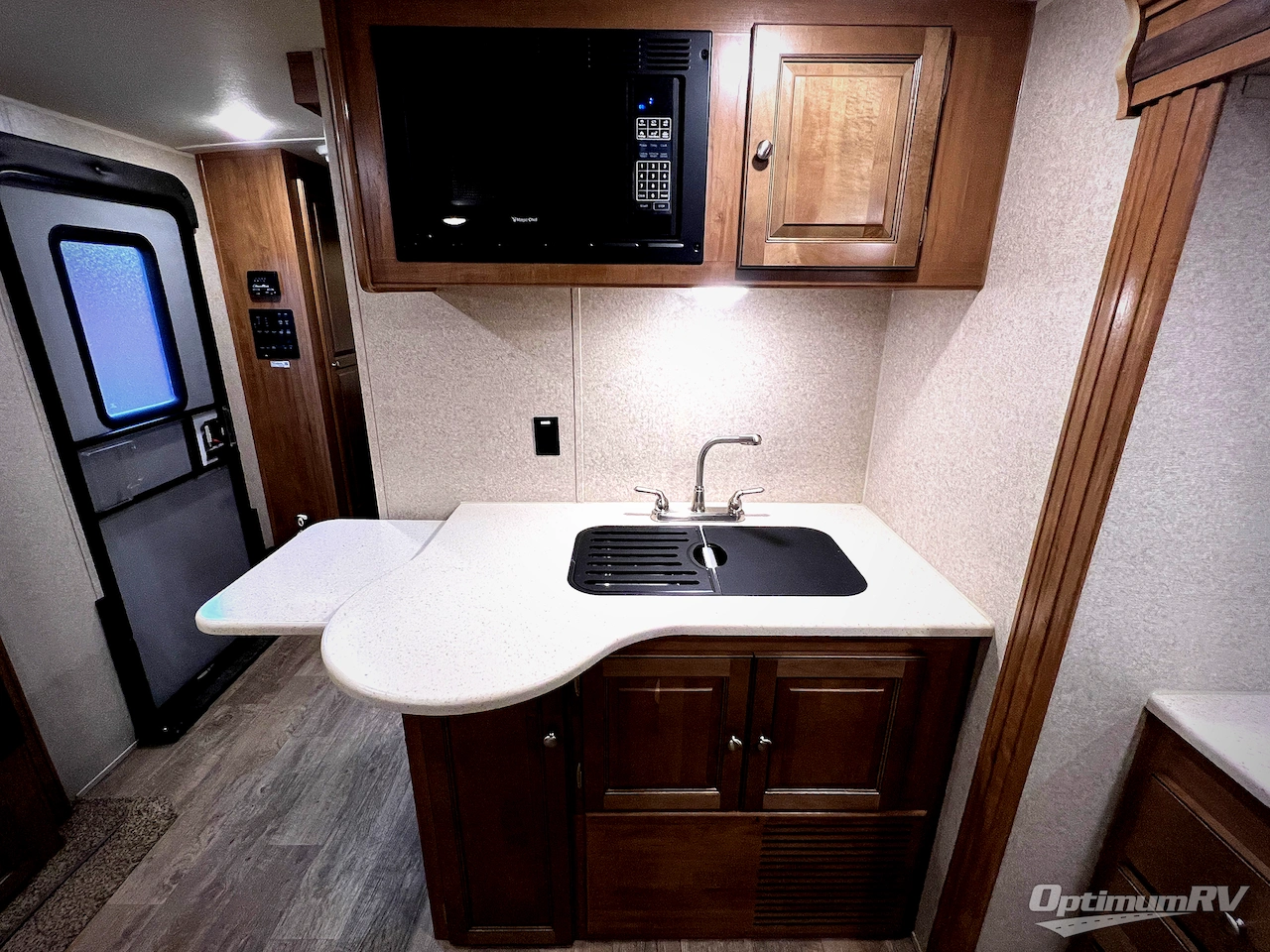 2019 Forest River Rockwood Roo 23FL Photo 8