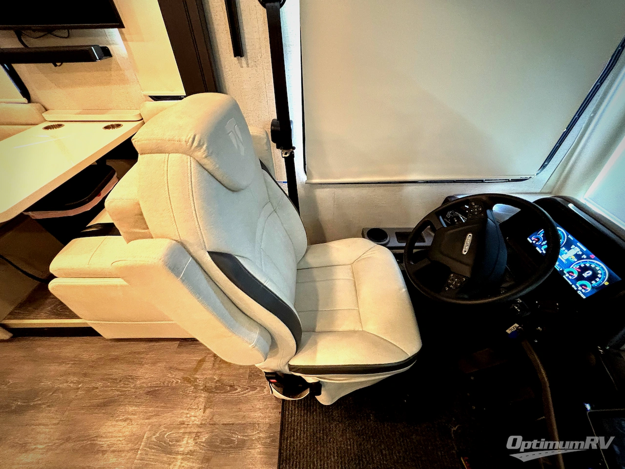 2024 Thor Palazzo 37.6 Photo 5