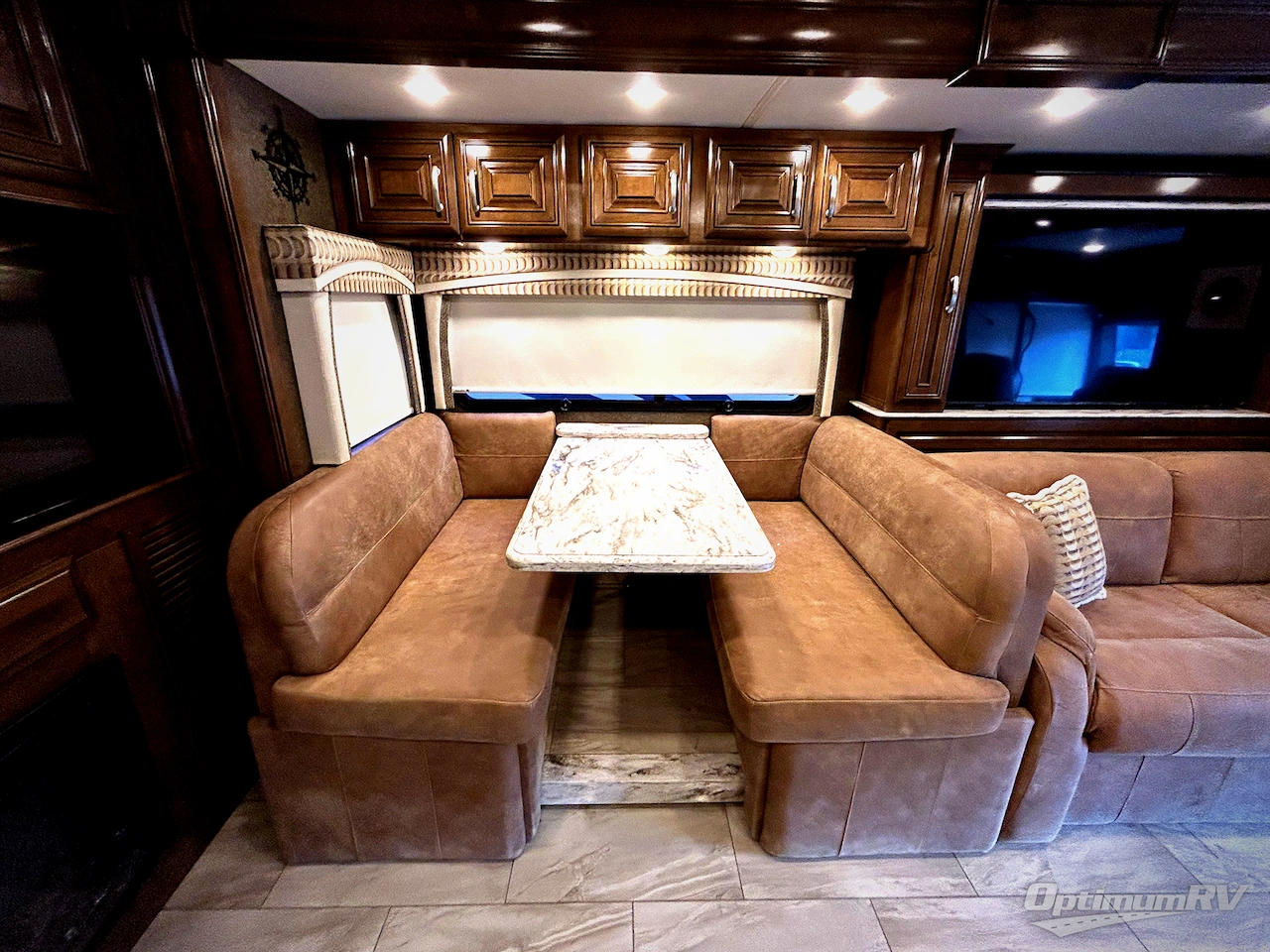 2018 Thor Aria 3901 Photo 12