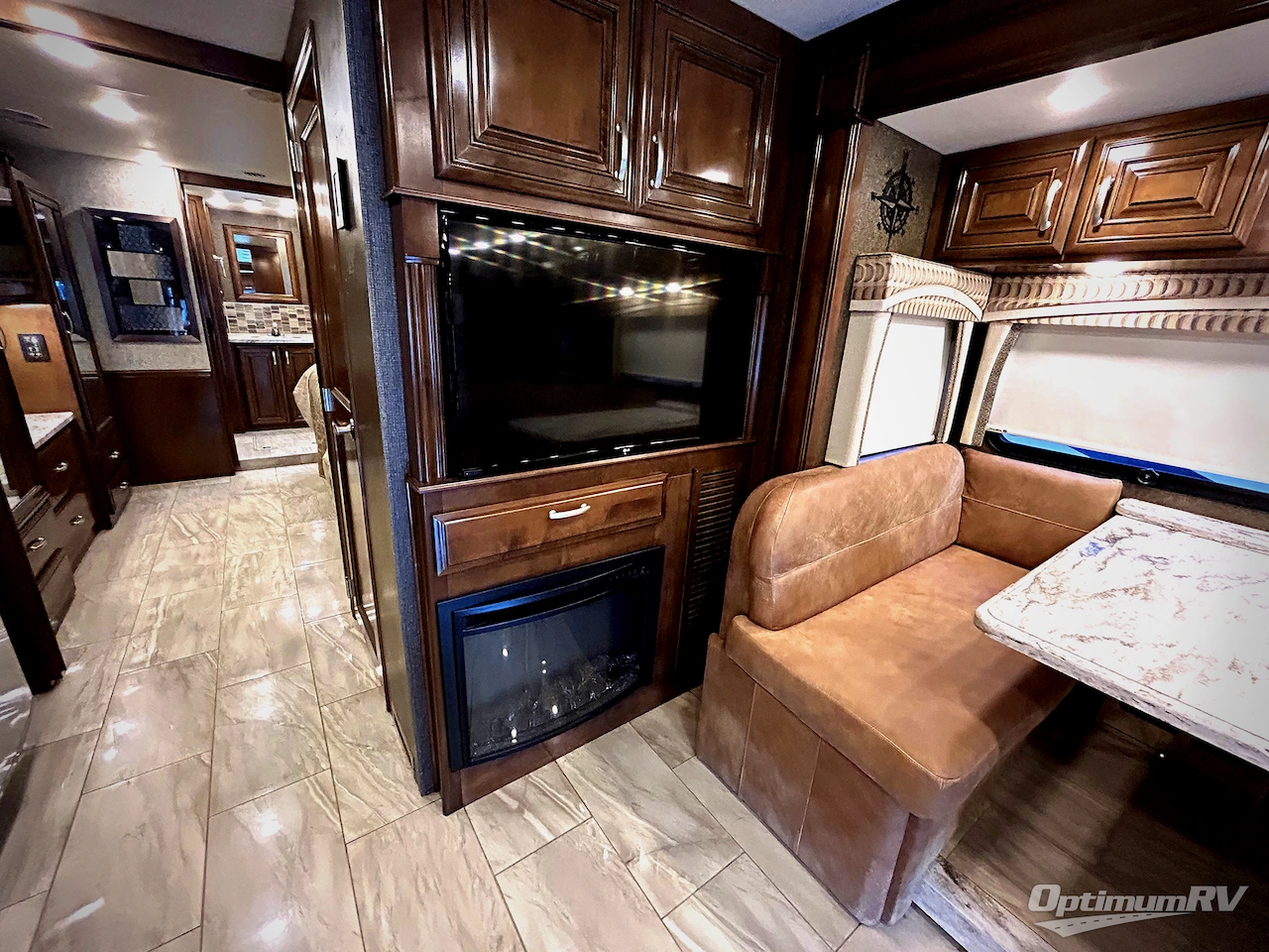 2018 Thor Aria 3901 Photo 13