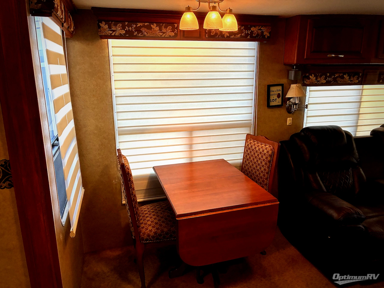 2009 Holiday Rambler Presidential Suite 36 RLT Photo 4