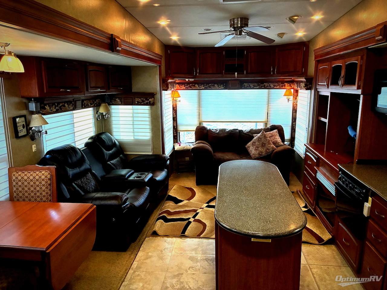 2009 Holiday Rambler Presidential Suite 36 RLT Photo 6