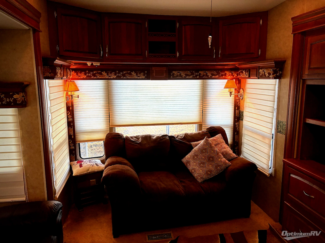 2009 Holiday Rambler Presidential Suite 36 RLT Photo 7