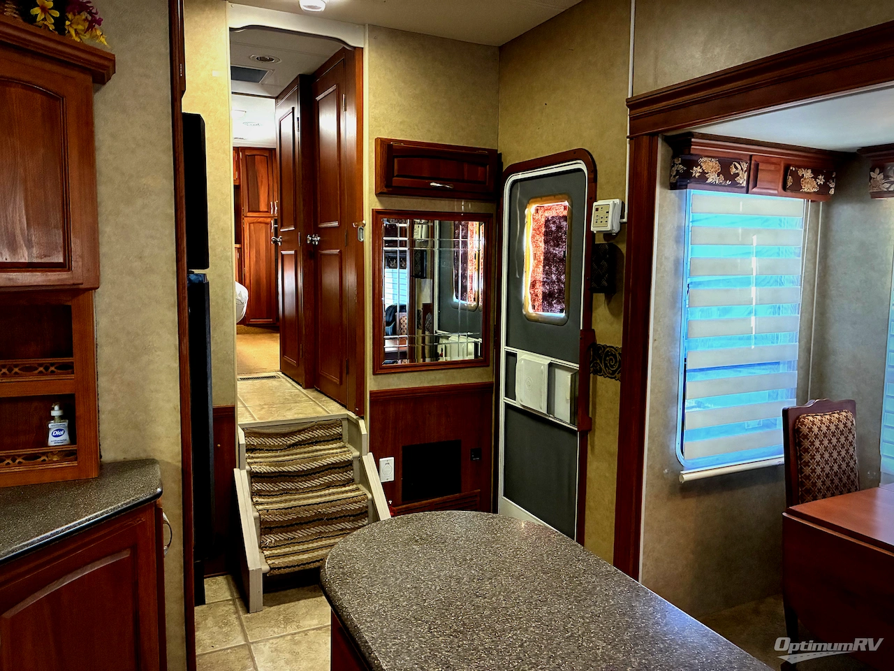 2009 Holiday Rambler Presidential Suite 36 RLT Photo 12