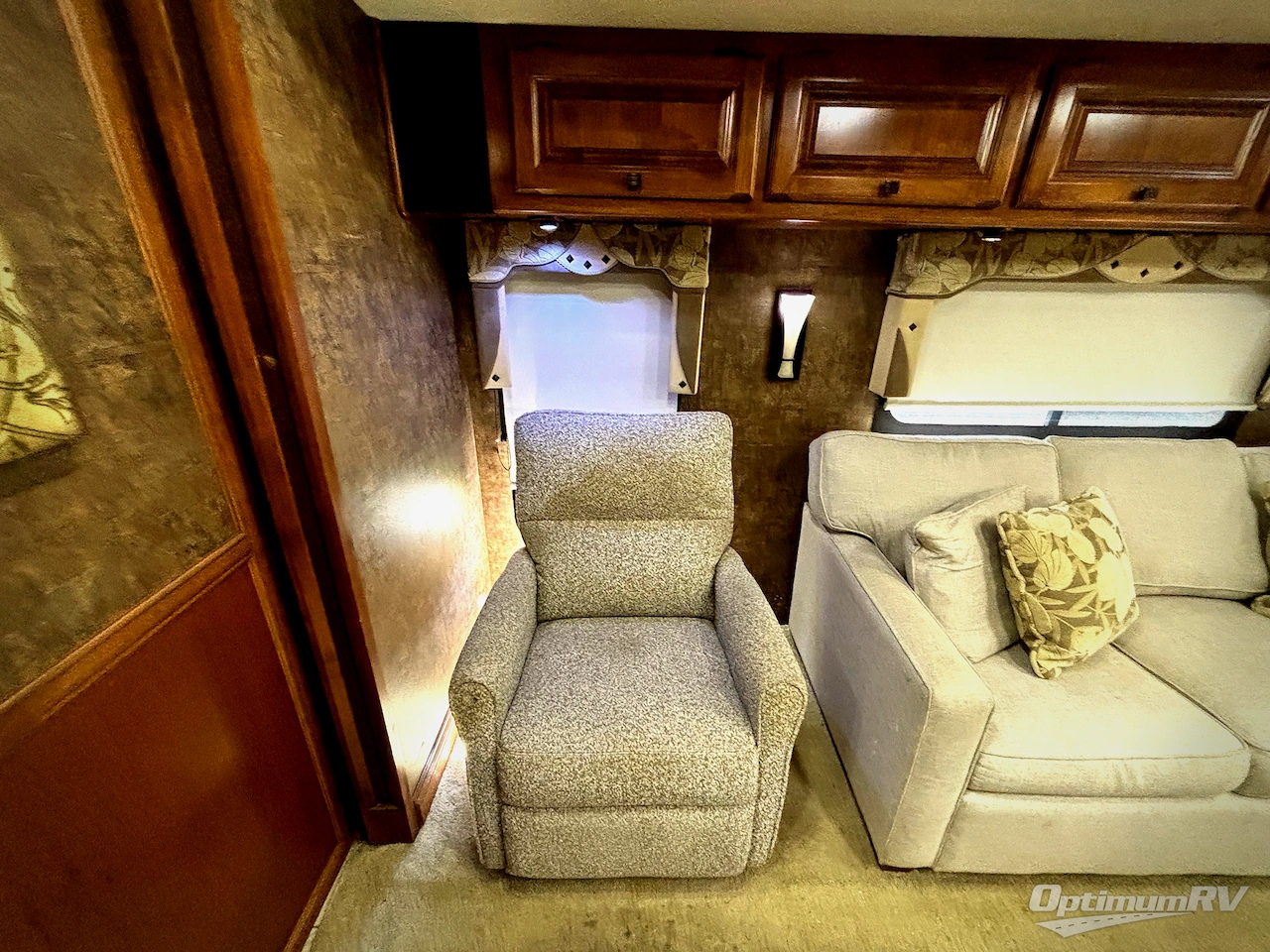 2012 Tiffin Allegro 36 LA Photo 14