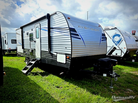 Used 2021 Prime Time Avenger 24BHS Featured Photo