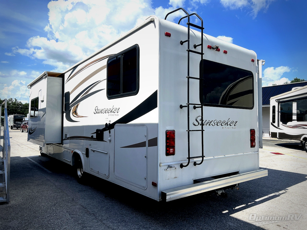 2015 Forest River Sunseeker 3170DS Ford Photo 2