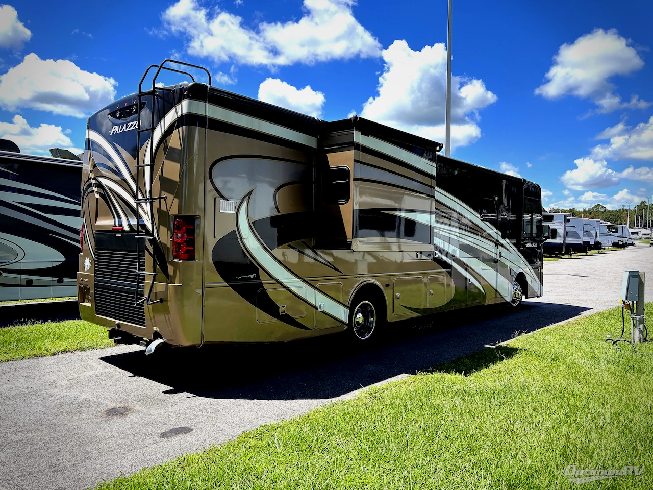 2017 Thor Palazzo 36.1 Photo 2