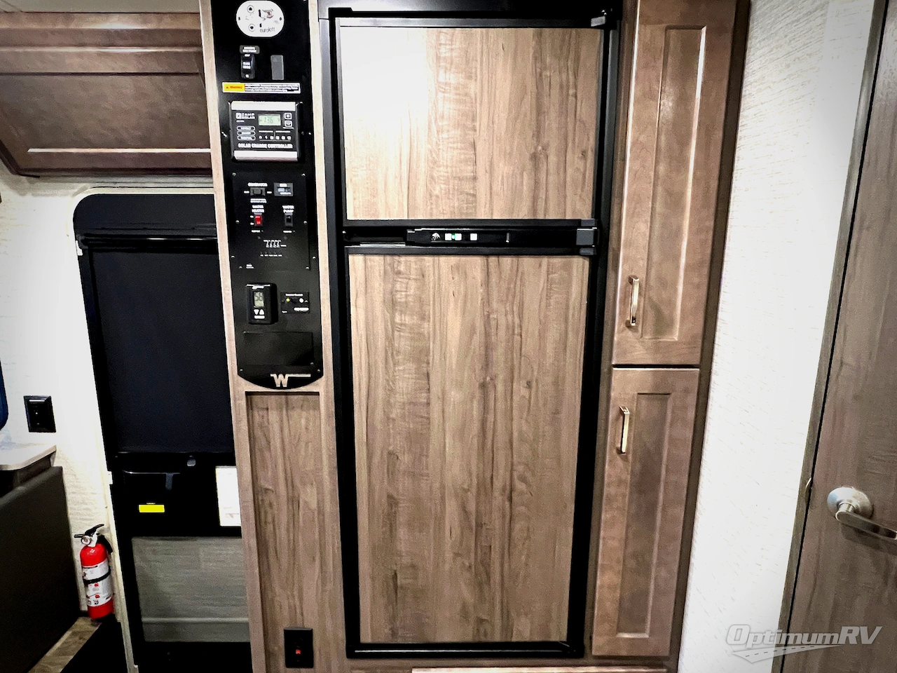 2020 Winnebago Vista 31B Photo 23