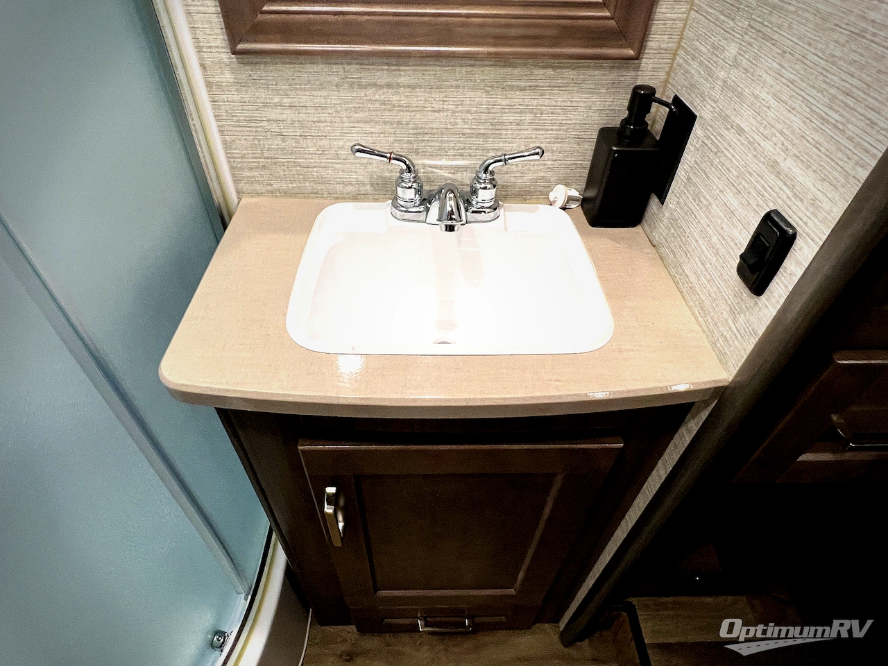 2020 Winnebago Vista 31B Photo 26