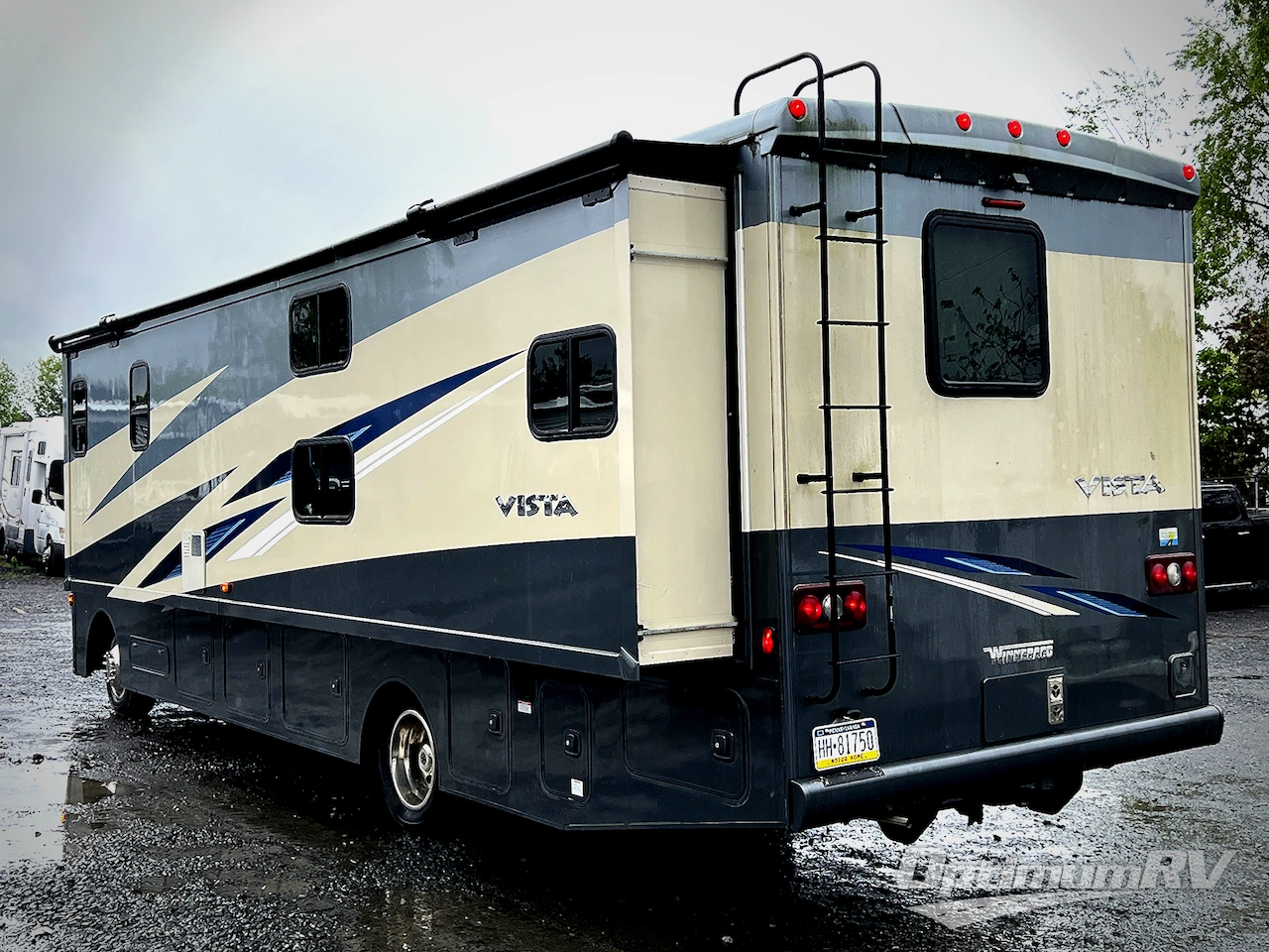 2020 Winnebago Vista 31B Photo 3