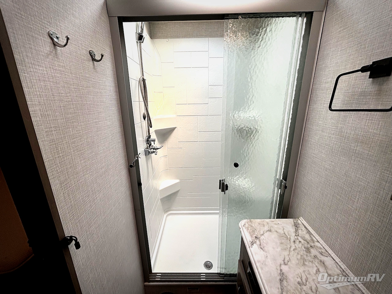 2024 Fleetwood Flair 32N Photo 20